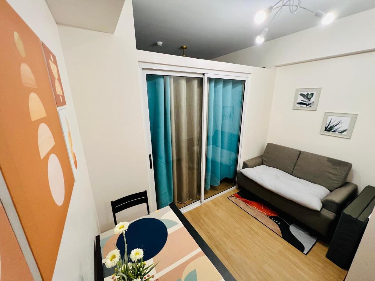The Celandine By Dmci Homes Caloocan Exteriér fotografie