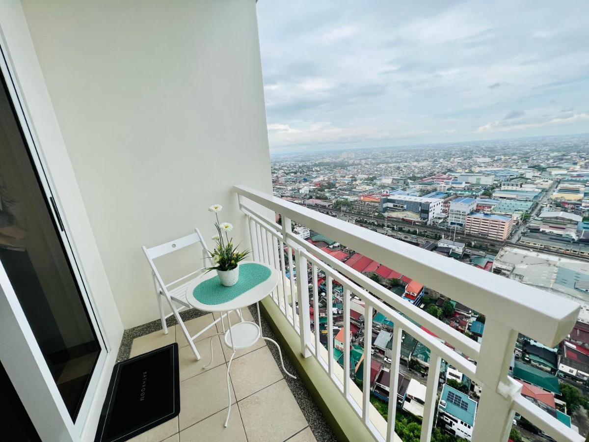 The Celandine By Dmci Homes Caloocan Exteriér fotografie